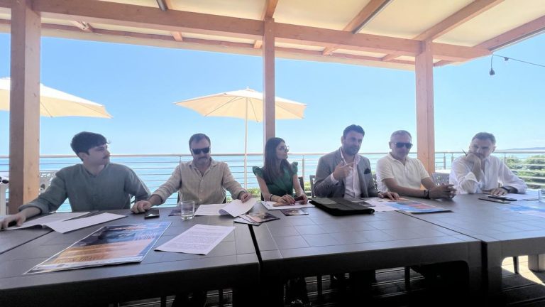 Rocca San Giovanni, al via gli eventi con Donatella Rettore e gli Avion Travel