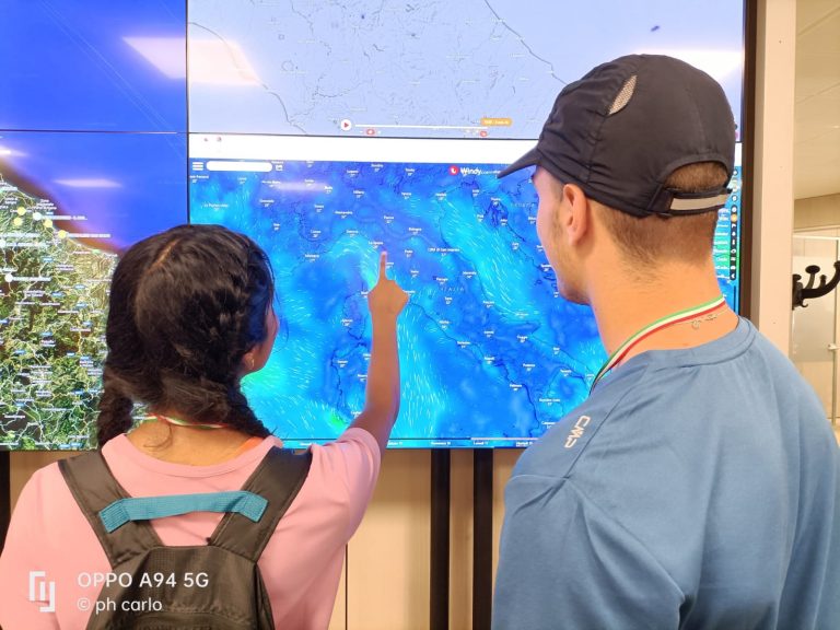 “Anch’io sono la protezione civile”: il campo scuola dell’Aquila in visita alle sezioni dell’Agenzia Regionale.