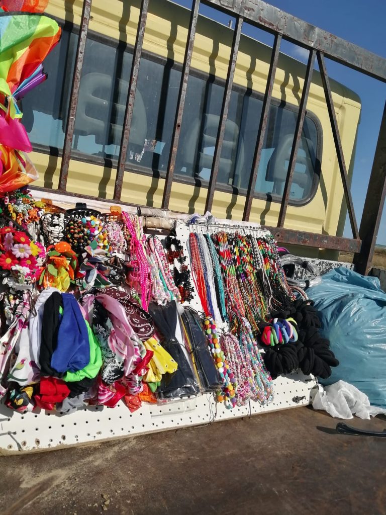 Sequestri della Polizia Locale a San Salvo contro il commercio abusivo