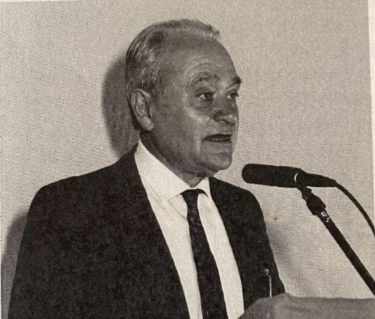 Intitolata al sindaco e maestro Giuseppe Di Battista l’area verde a Castelfrentano
