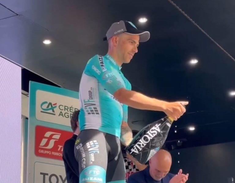 Giro d’Abruzzo, Enrico Zanoncello trionfa in volata sul traguardo di Pescara