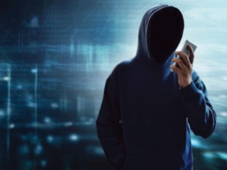 Minacce su Facebook: arrestato 52enne già noto alle forze dell’ordine