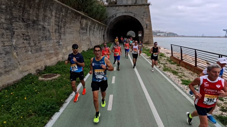 Ortona, San Vito Chietino, Rocca San Giovanni e Fossacesia: riflettori puntati sulla terza edizione della Costa dei Trabocchi-BCC Half Marathon