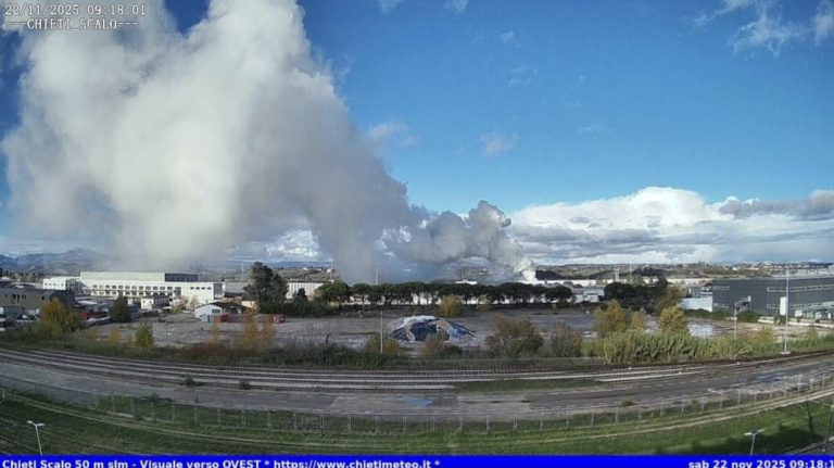 Una fuoriuscita di vapori ha causato stamani molta paura alla Ge.ko, si temeva un incendio