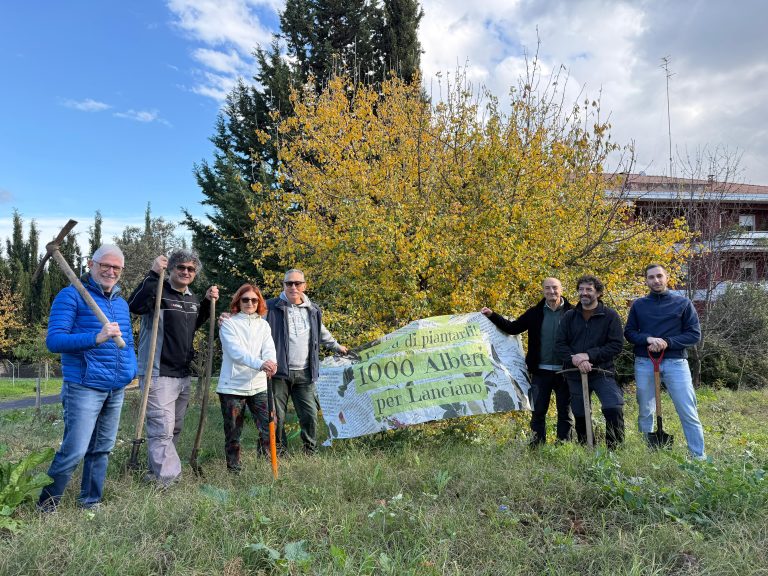 Lanciano, i volontari dell’associazione “1000 Alberi” danno il via alla nuova stagione di piantumazioni