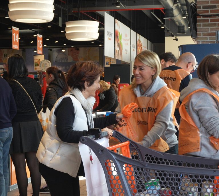 Giornata della Colletta Alimentare: in Abruzzo donate 225 tonnellate di beni di prima necessità