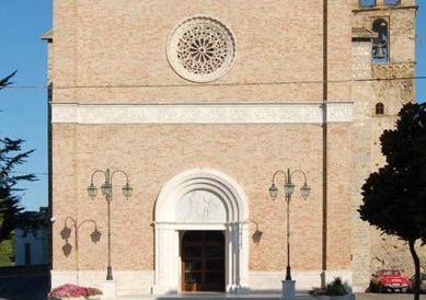 Fossacesia aderisce alla Giornata Mondiale per l’Infanzia illuminando di blu la chiesa di San Donato