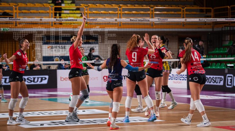 L’Altino Volley mostra l’orgoglio ma Modena vince con l’esperienza