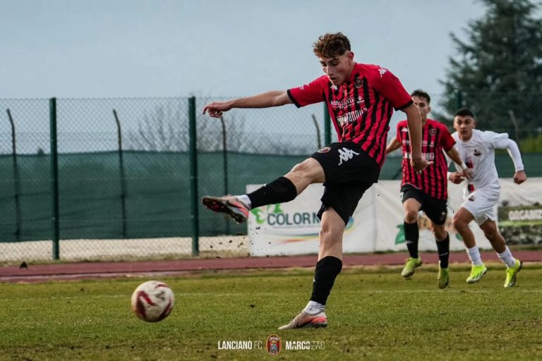 Eccellenza, Fucense–Lanciano FC 1-2: i rossoneri ribaltano la gara con Manzi e Barlafante