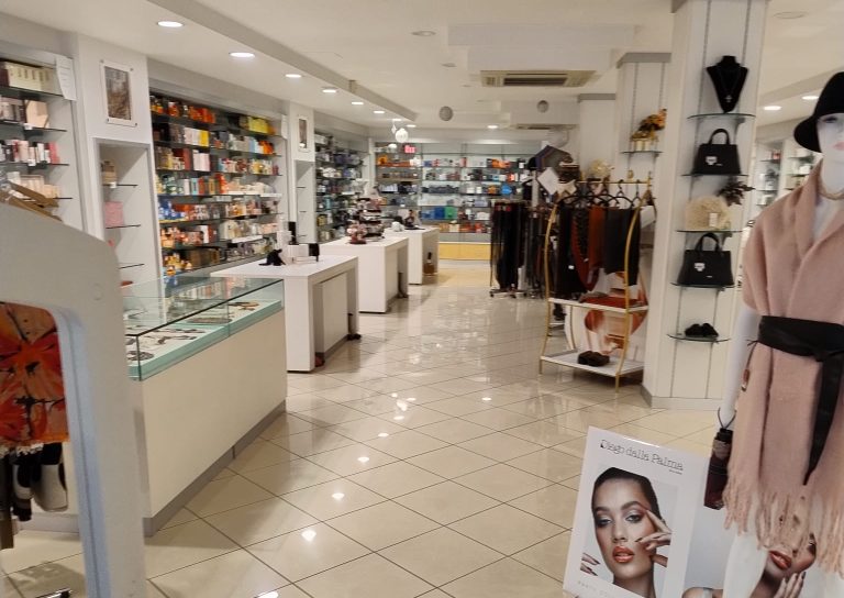 Van Profumi: dal 1970, l’eleganza come tradizione di famiglia