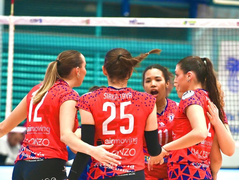 Altino getta il cuore oltre l’ostacolo, ma Costa Volpino ha la meglio in tre set