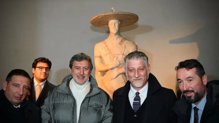 Il ministro Giuli in visita a Chieti. Marsilio: “due milioni di euro stanziati per il teatro Marruccino”