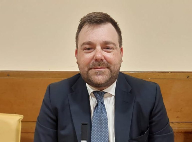 Nuove risorse per Ortona: investimenti su digitale, spiaggia e mercato ittico