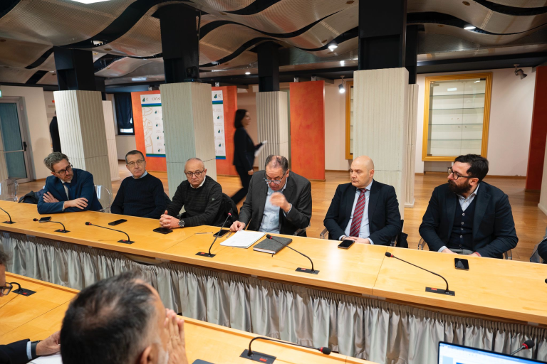 Regione Abruzzo e Aspi a confronto con i sindaci sull’A14: sospensioni cantieri e pianificazione lavori