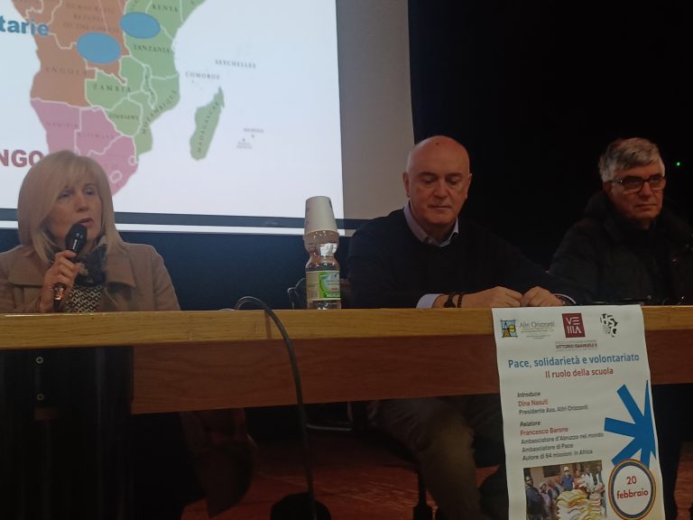 “La pace non si predica si fa”Francesco Barone parla agli studenti dei Licei Classico e Artistico di Lanciano